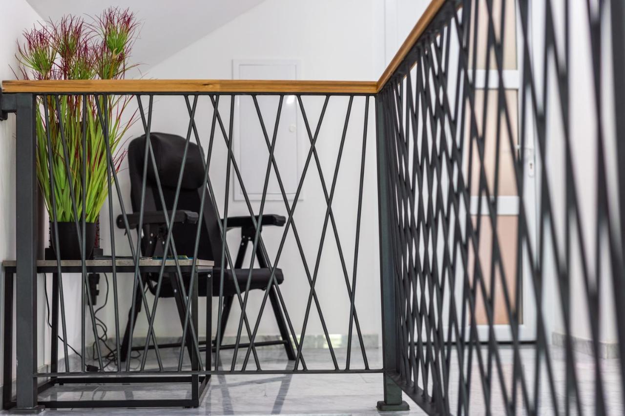 Apartmani Leptir Rakovica Ngoại thất bức ảnh